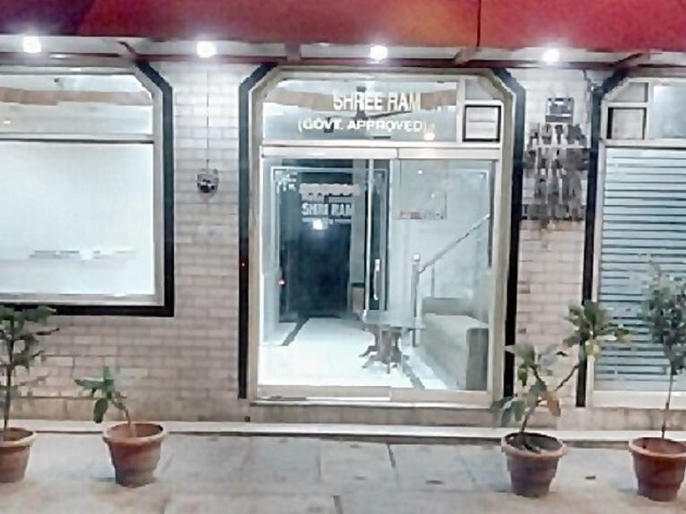 Hotel Shreeram Deluxe Nova Deli Exterior foto