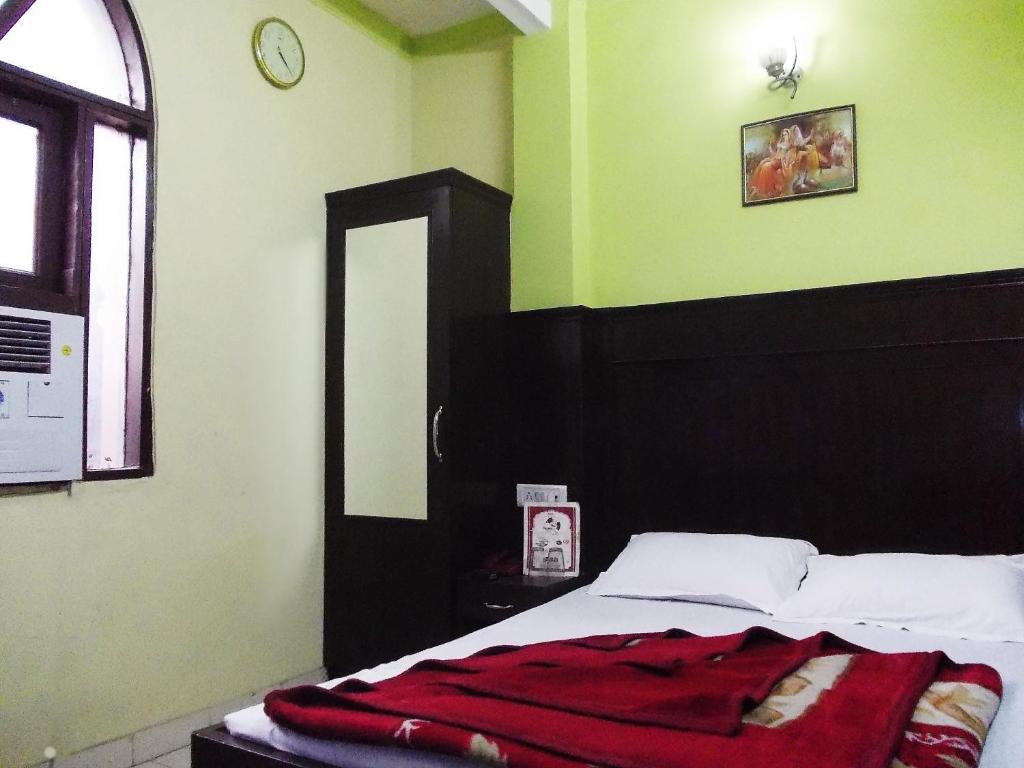 Hotel Shreeram Deluxe Nova Deli Quarto foto